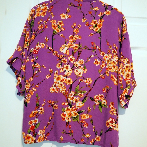Purple Kimono Style Jacket with Sakura Design - Picture 2 of 5